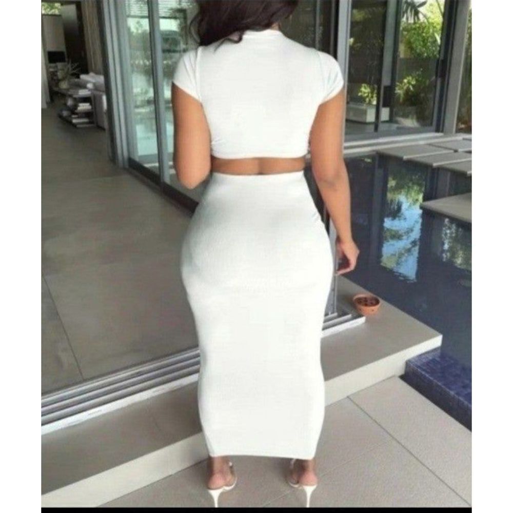 Ladies White Cut-Out 2 Piece Bodycon Skirt Set Sz Medium — image 2 of 3